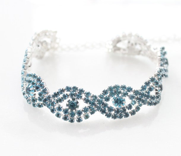 Wholesale Diamond Claw Chain Alloy Bracelets